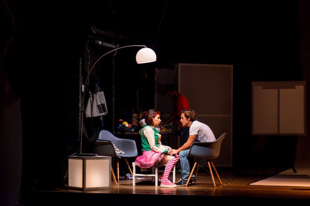 Foto 03 SOME1LIKEUSome1 like U .Bonus Teatro. Crédito John Espinoza y Gil Brooks.