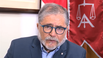 Juan Diego Castro defiende al agresor de la jueza y aprovecha para atacar a la prensa