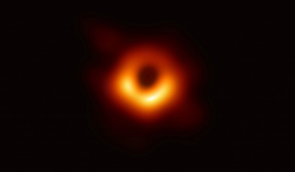 Los 5 eventos astronómicos más importantes del 2019 1 agujero negro foto