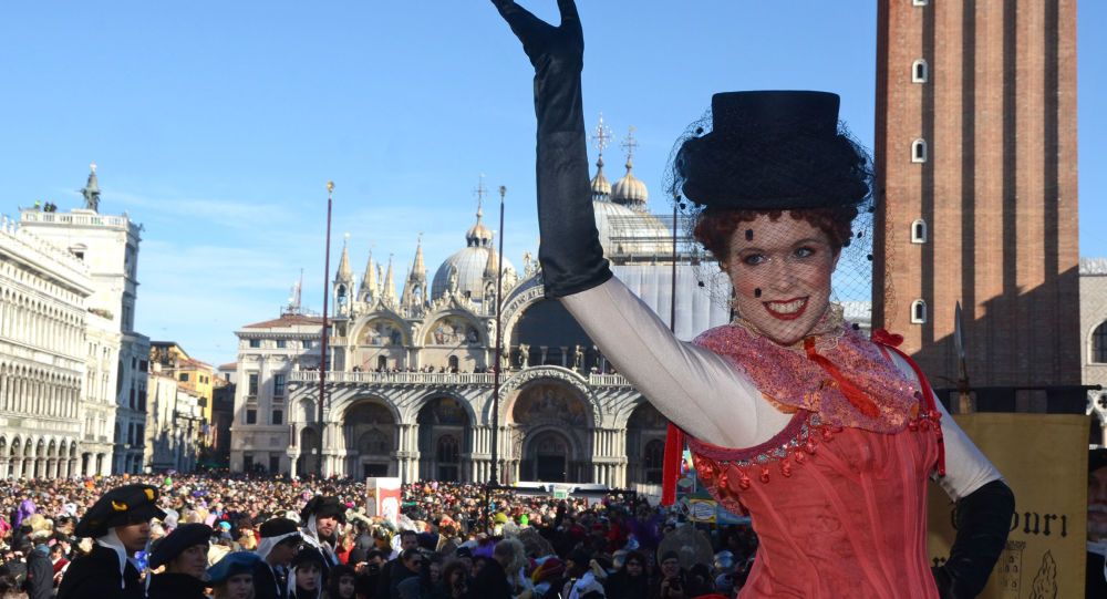 Así arranca el carnaval de Venecia