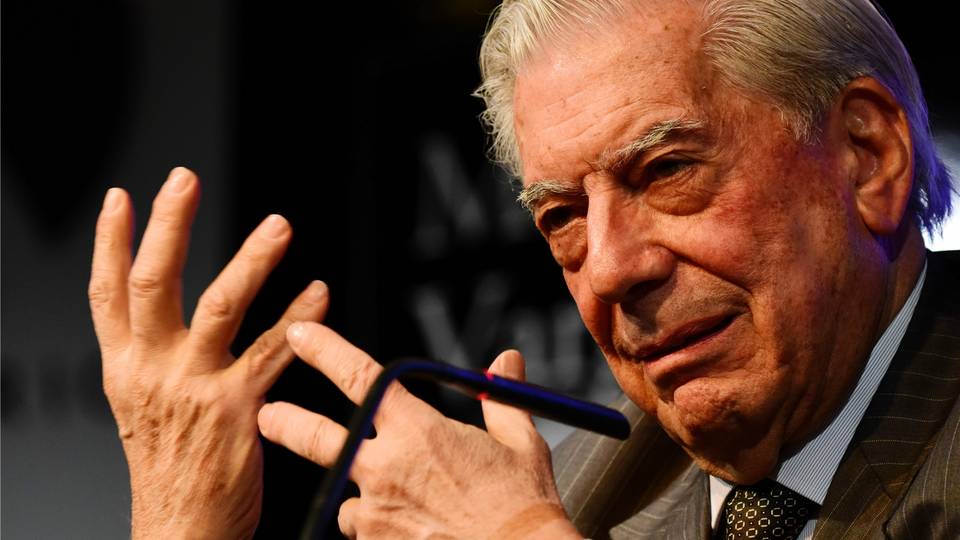 Muere el Premio Nobel de Literatura Mario Vargas Llosa a los 89 años en Lima
