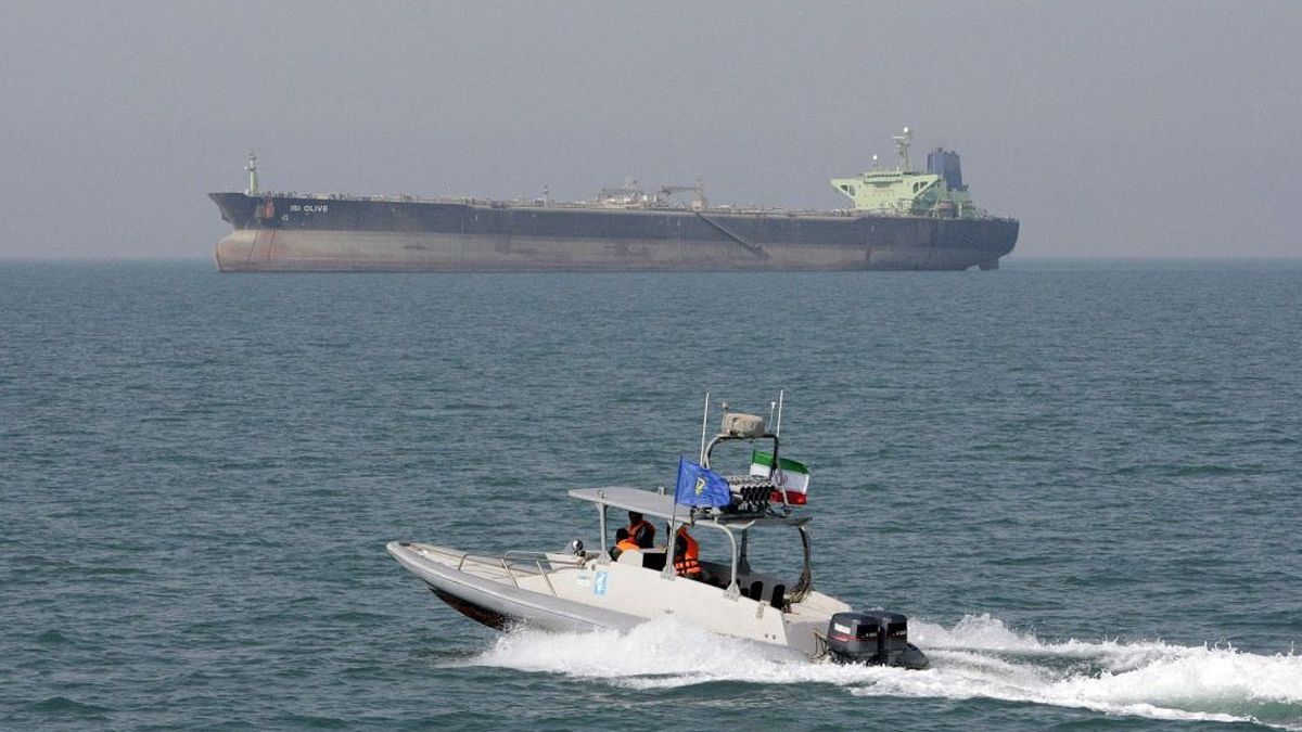 EEUU afirma que incauta los envíos iraníes de combustible para Venezuela; Irán lo niega