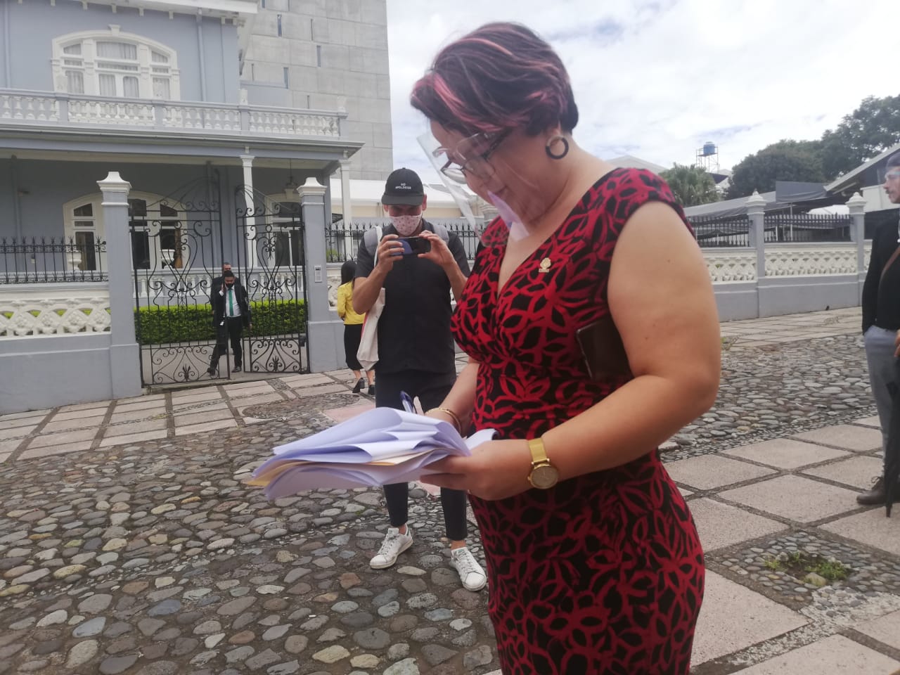 ‘Extensión de jornadas laborales’ divide al PAC y genera serias dudas