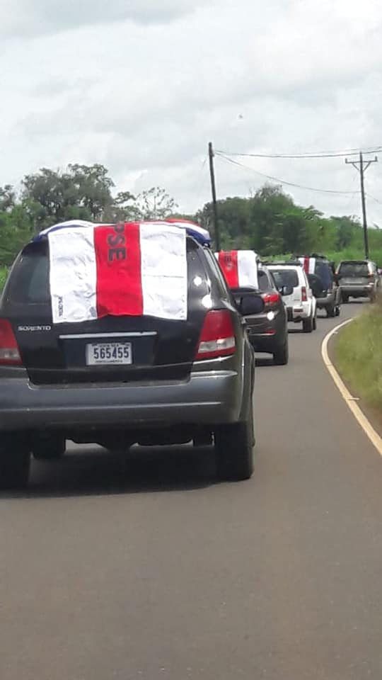 APSE ofrece dinero y bandera patria por participar en protesta de relevos