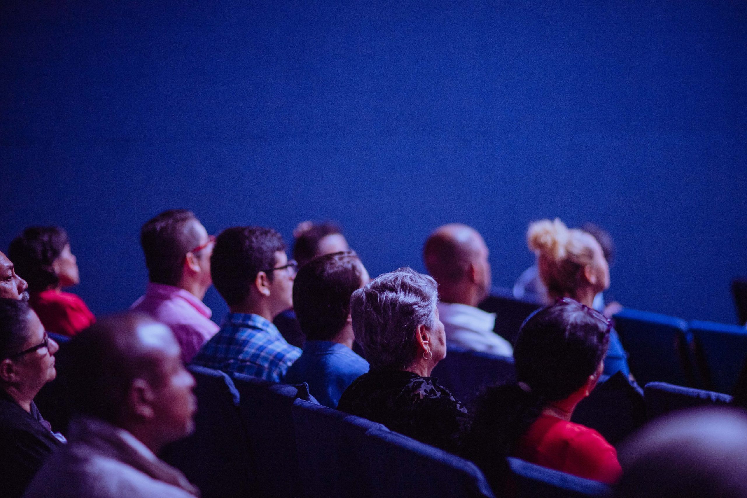 Salas de cine vuelven con nuevas medidas sanitarias