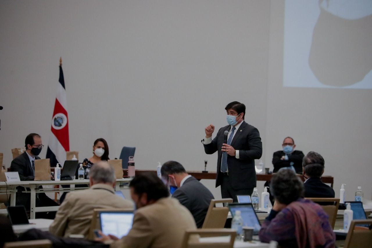 Diálogo intersectorial discute propuestas sobre evasión y elusión fiscal