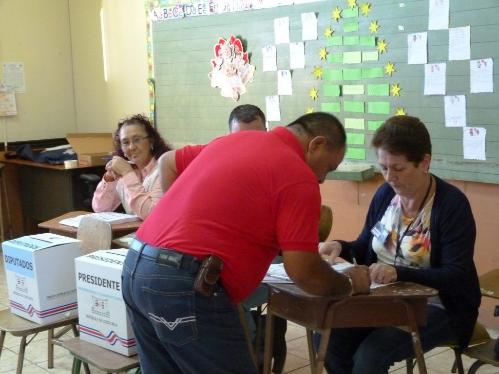 TSE determinó cuánto podrá cobrar cada partido por deuda política: cada voto costó ₡8.414,54
