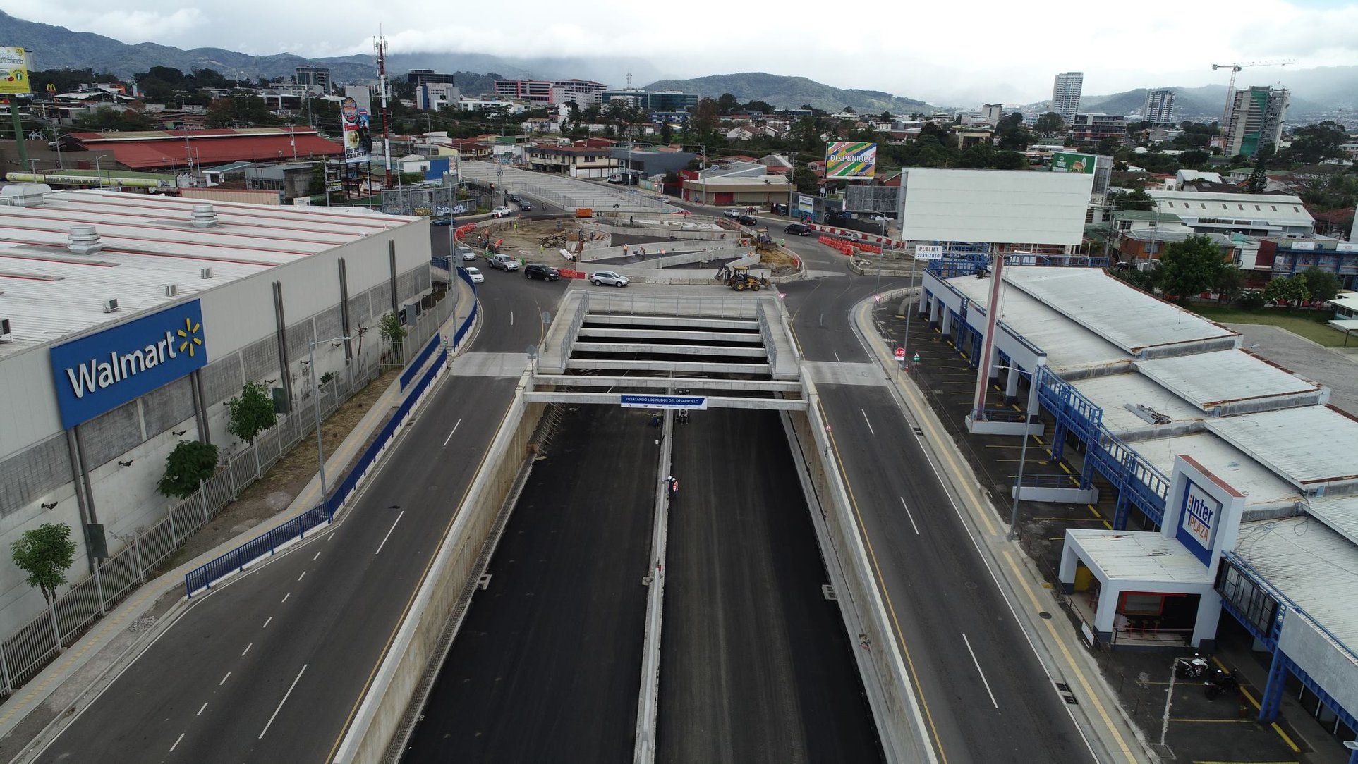 Circunvalación Norte a 1.5 km de ser concluida: empezó demolición en Calle Blancos
