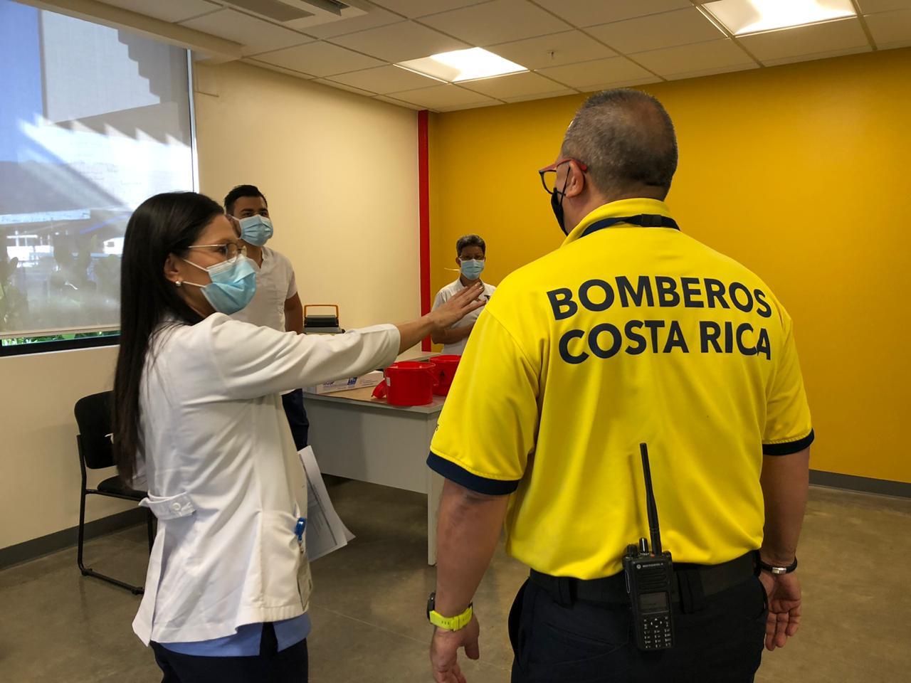 Canadá pidió apoyo de bomberos costarricenses pero aún no hay respuesta del Gobierno