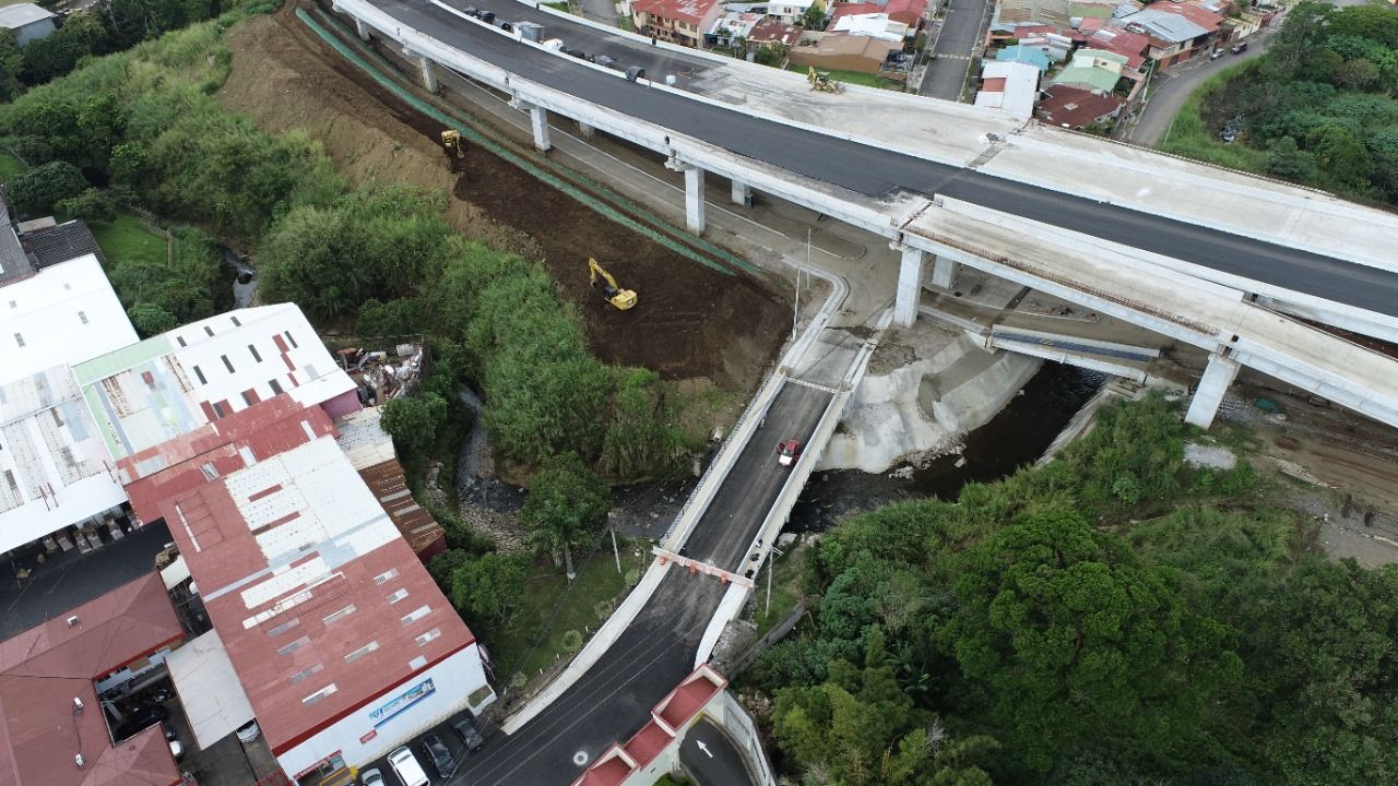 Recuento de los hechos: Operación de la Fiscalía investiga corrupción en obra pública del estado costarricense