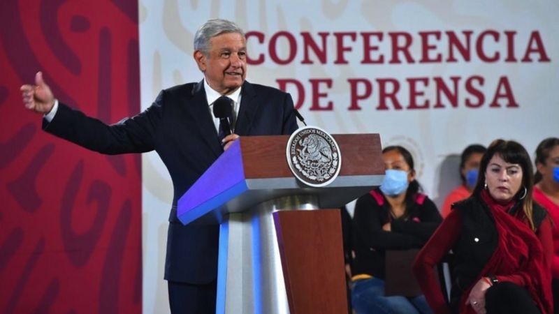 A ritmo de mariachi: Vistazos al México de hoy (17) ◘ Voz propia