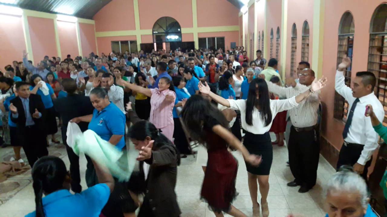 Secta cristiana habría matado de hambre a sus víctimas (entre ellos niños)
