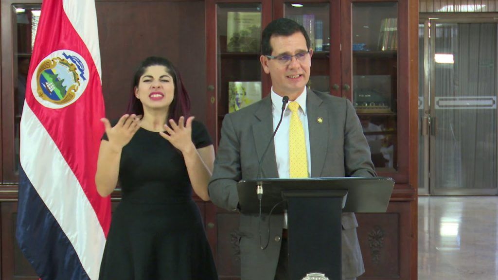 Hernan Solano PAC precandidato