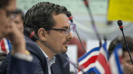 Villalta-cr Presidente Chaves trató a José María Villalta de esquizofrénico e histérico