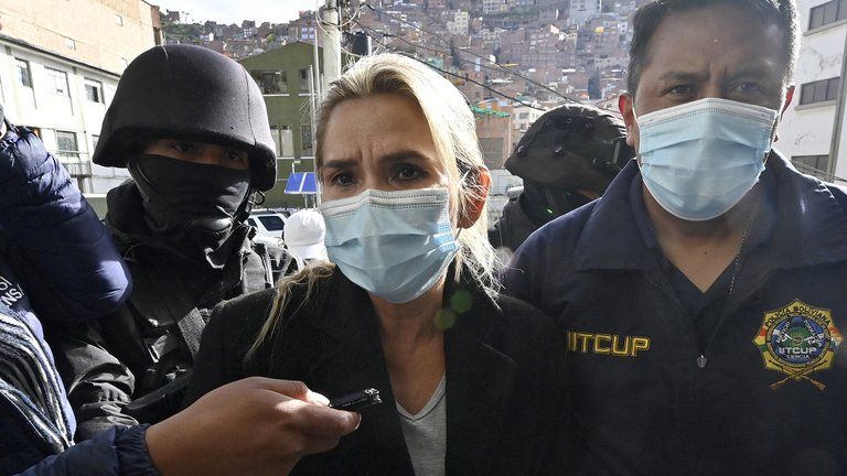 EE.UU. y la ONU piden resguardo a la legalidad ante detención de Jeanine Añez por terrorismo en Bolivia