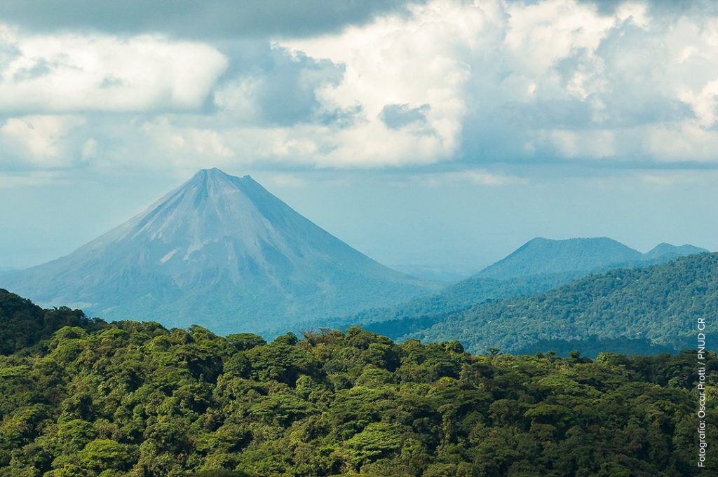 Lago Arenal alcanza nivel más alto en 2 décadas con 546,87 msnm