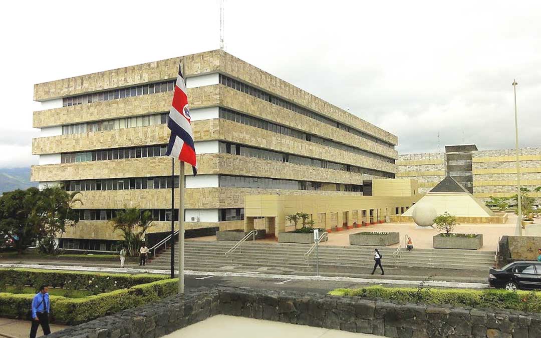 ¡Controversial censura!: Jueza prohíbe hablar a ministra de Justicia sobre temas carcelarios
