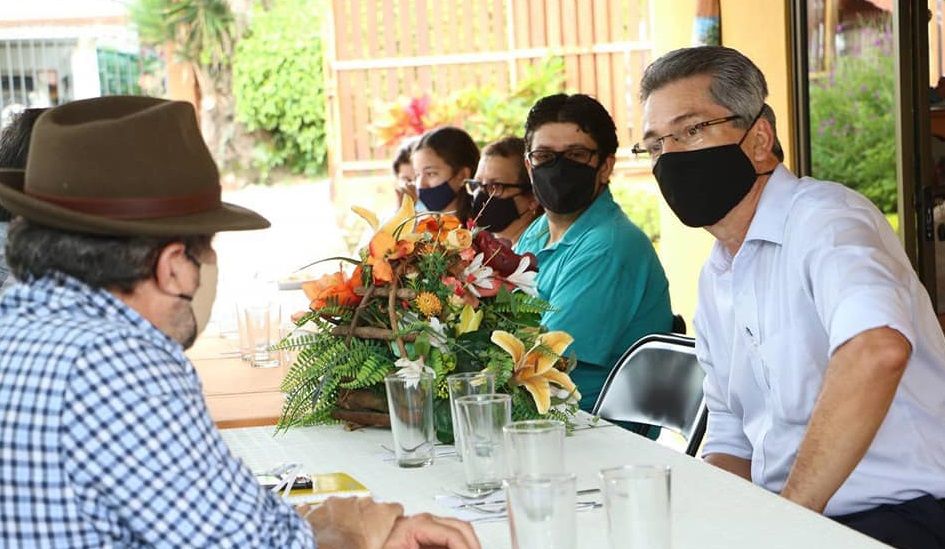 Welmer Ramos pide al Gobierno eliminar restricción vehicular para personas vacunadas