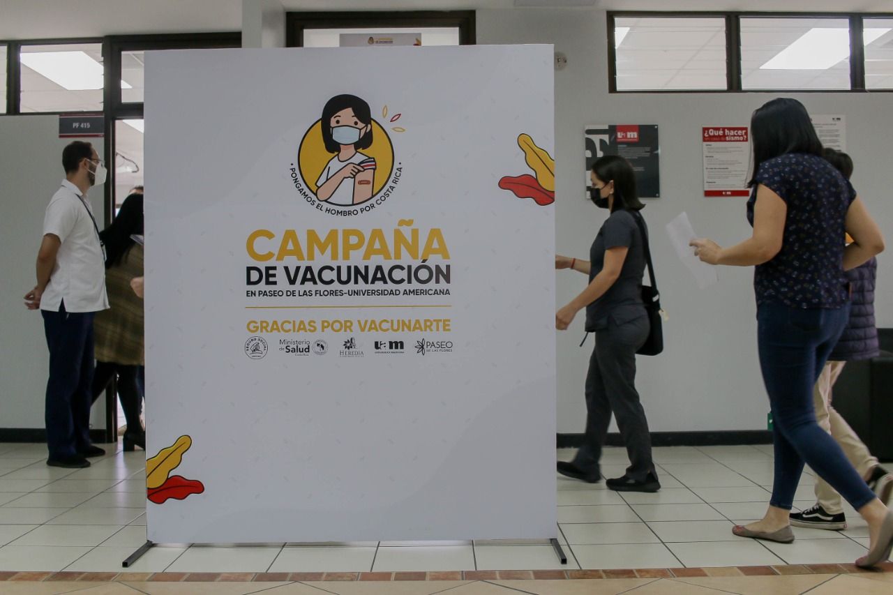 Ticos respaldan vacunas, su obligatoriedad y restricciones por pandemia ◘ Estudio CIEP