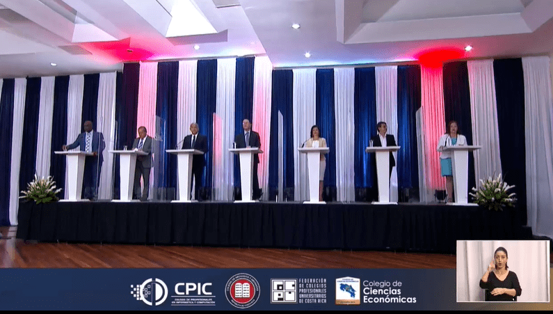 El debate sobre lo que está mal y debe hacerse, pero no cómo hacerlo ◘ Tercer Debate CCE