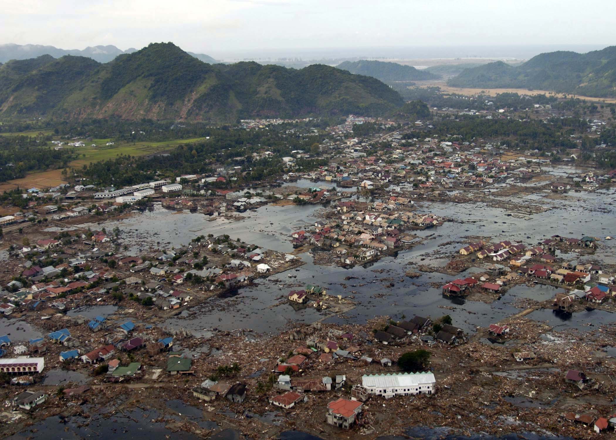 Caribe se prepara para un gran tsunami por eventual terremoto de 8,3 al norte de Panamá
