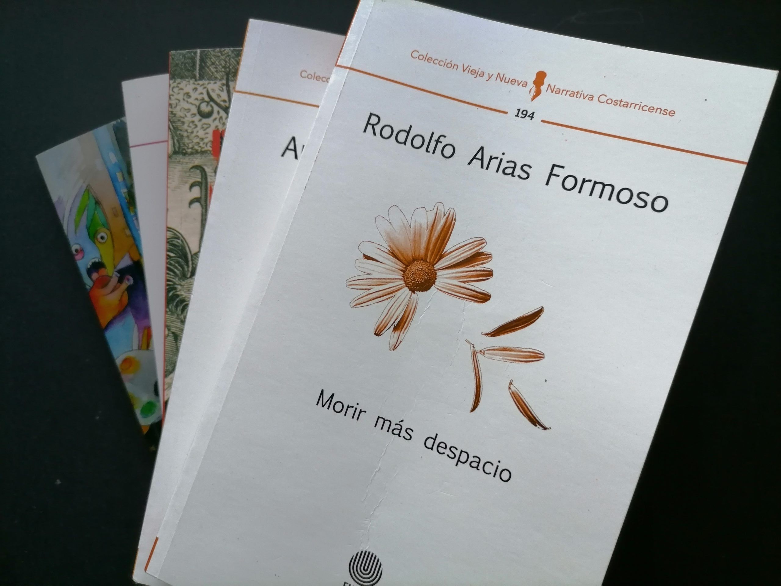 “Morir más despacio”, los cuentos lúdicos y sarcásticos de Rodolfo Arias Formoso