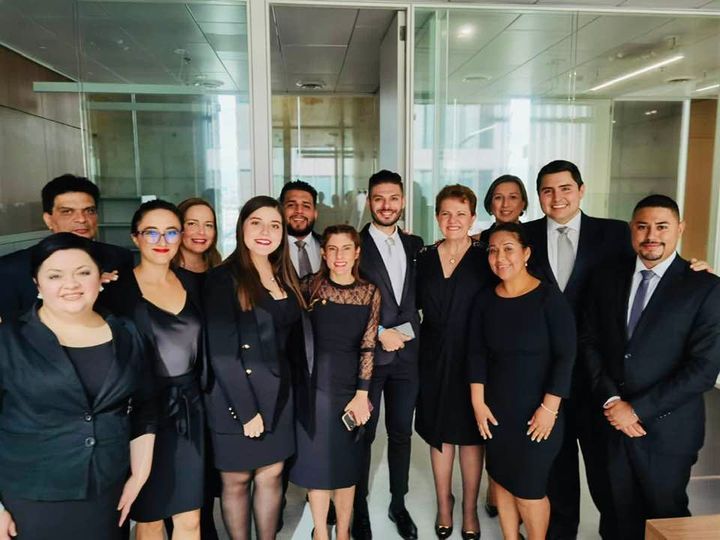 Numeroso equipo de asesores para Andrea Álvarez del PLN causa indignación