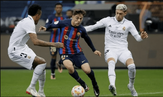 Barcelona gana Supercopa.