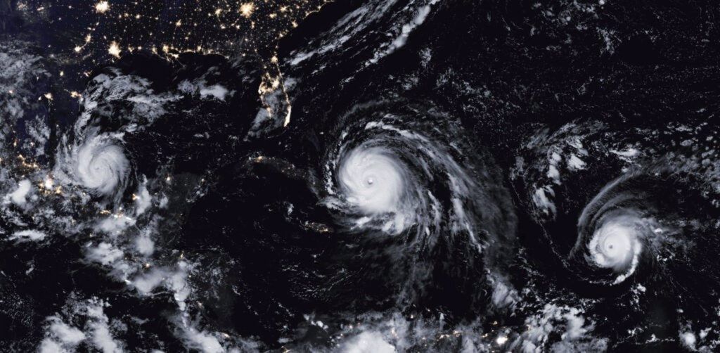 Aumentan a 22 los muertos por el paso del temporal 'Boris' por el centro de Europa 1 Huracanes consecutivos en el Caribe.
