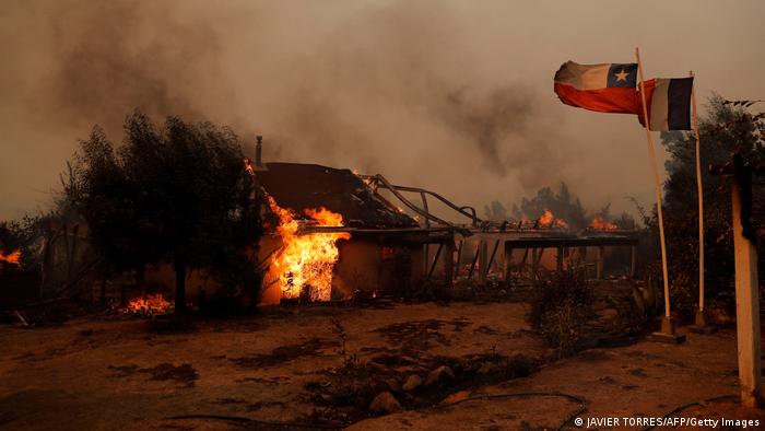UE ofrece ayuda: Ola de incendios en Chile deja 24 fallecidos y más de 1800 damnificados