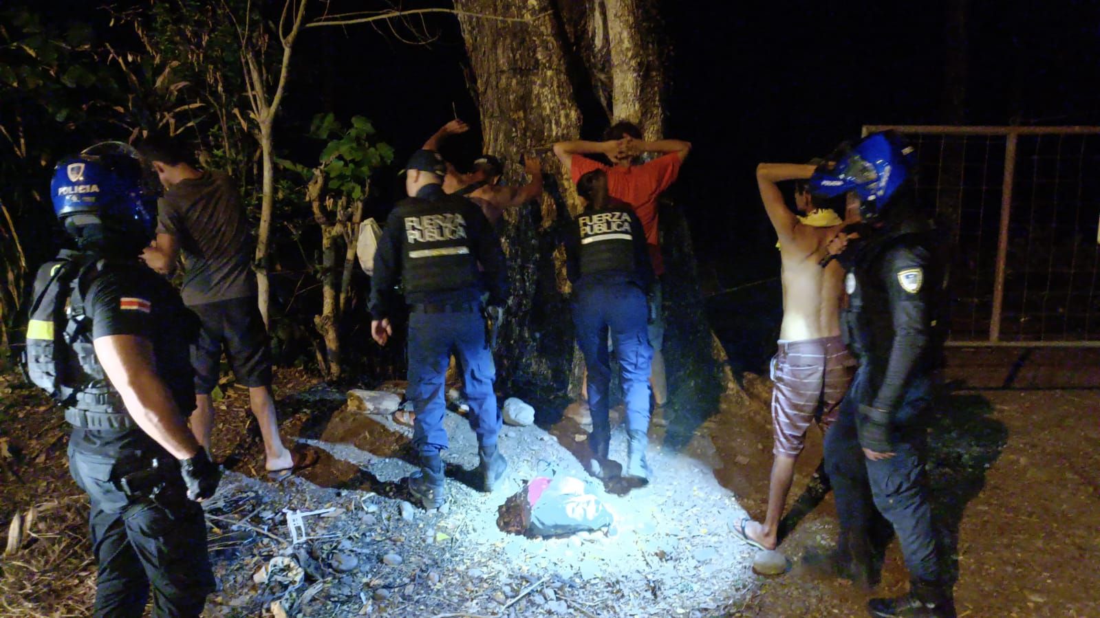WhatsApp Image 2023-04-26 at 11.49.55 PM Fuerza Pública ‘ataca’ Puntarenas y ha detenido a 1673 personas en lo que va del año