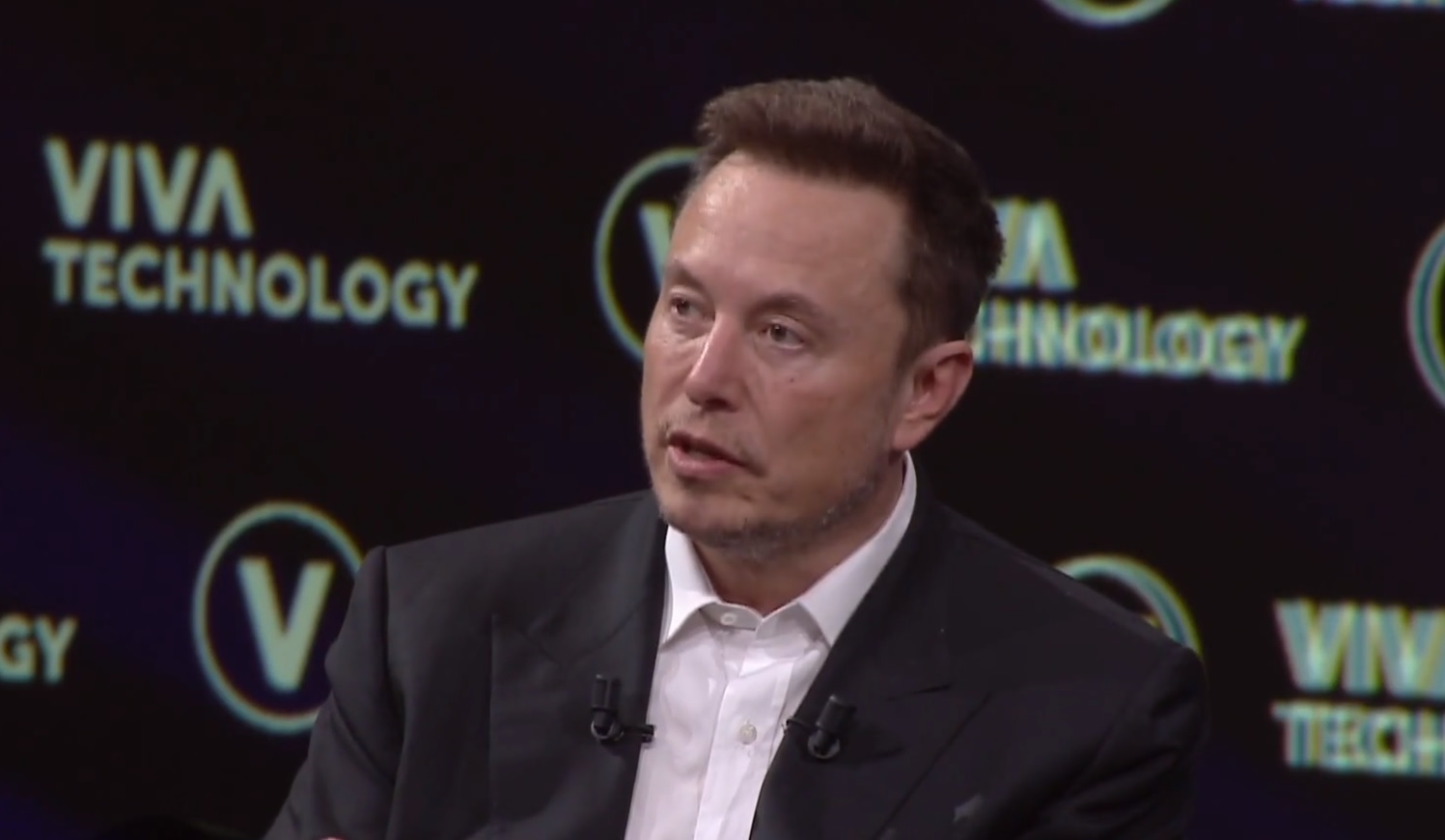 Portaltic.-Elon Musk confía en su estrategia para Twitter e insiste en la regulación de las IA en Vivatech 2023 la necesidad de regular las IA en Vivatech 2023
