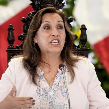 Gobierno de Perú compró más de 1.500 armas