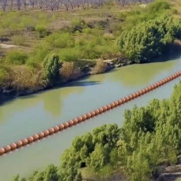 Corte Suprema de EE UU ordena retirar alambrada en Texas contra migrantes mediante votación dividida de 4 a 3