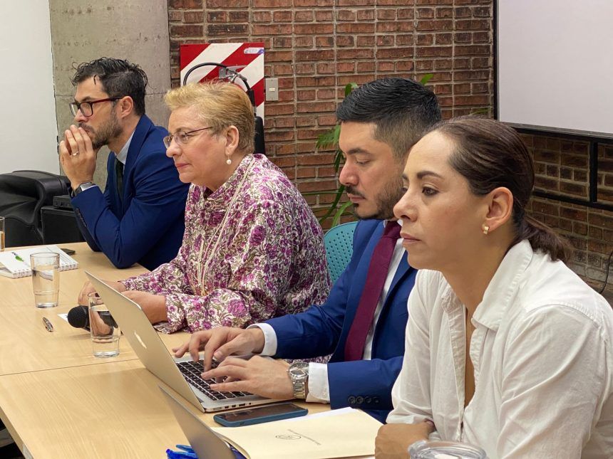 Comisión especializada revela que pruebas del MEP no cumplen con estándares de calidad
