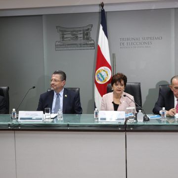 WhatsApp Image 2023-08-22 at 5.50.54 PM Poderes de la República y TSE firman compromiso para las elecciones municipales