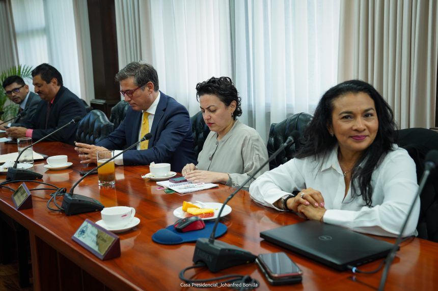 Ministra de Cultura también se encargará del Instituto Nacional de la Música