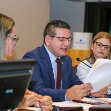 Liberales, evangélicos y mariachis enterraron mejorar la inspección laboral del Estado