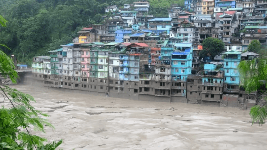 Se reportan cientos de fallecidos por fuertes lluvias de los últimos días en la India y Corea del Norte