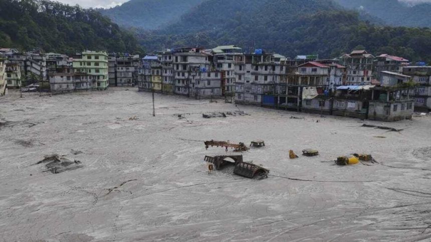 repentina inundación por ruptura de lago glacial