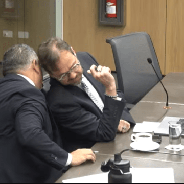 “Yo no pertenezco a este Gobierno”: Federico Cruz Choreco regresó a comisión legislativa y se abstuvo de contestar la mayoría de preguntas