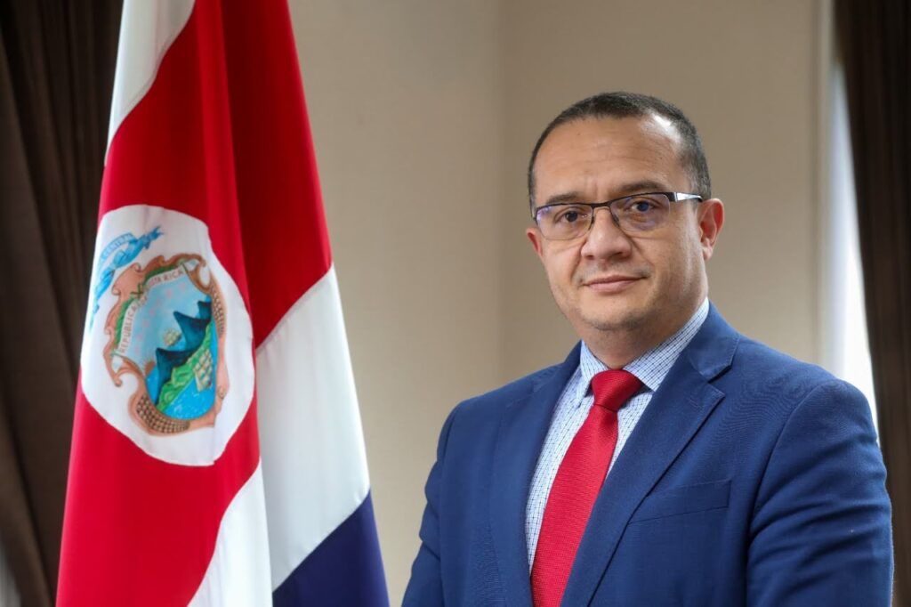 (Videos) Verificado: Las 8 mentiras del ministro Gerald Campos en 4 minutos sobre operativo en Cartago