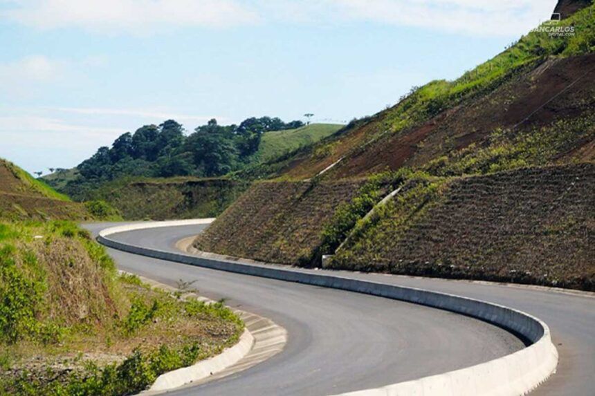 Historia de la carretera a San Carlos, obra pública que fracasa.