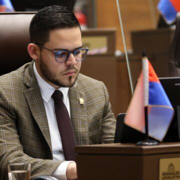 Congresistas Vanessa Castro y Felipe García se separan del PUSC y votarán por Rodrigo Arias para presidencia de la Asamblea