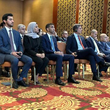 Costa Rica firma tratado de libre comercio con Emiratos Árabes