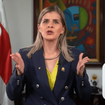 Presidenta Fernández tergiversó dato sobre presuntos asesinos de policía para difamar al Poder Judicial