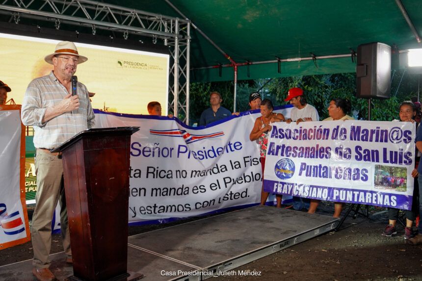 Chaves niega repartir odio: “Cuando uno enciende la luz las ratas se ofenden”, afirma entre gritos