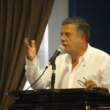 “Gobierno no sabe hacer proyectos”: Bancadas legislativas se manifiestan sobre resolución constitucional acerca del Jaguar 2