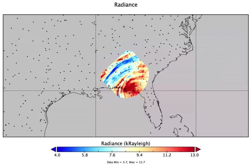 Asombroso: Nasa registró enormes oleajes a 88 km de altura que produjo el huracán Helene