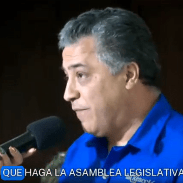 Video: Rodrigo Chaves reaccionó con insolencia infantil frente a periodista respetuoso en su programa de propaganda